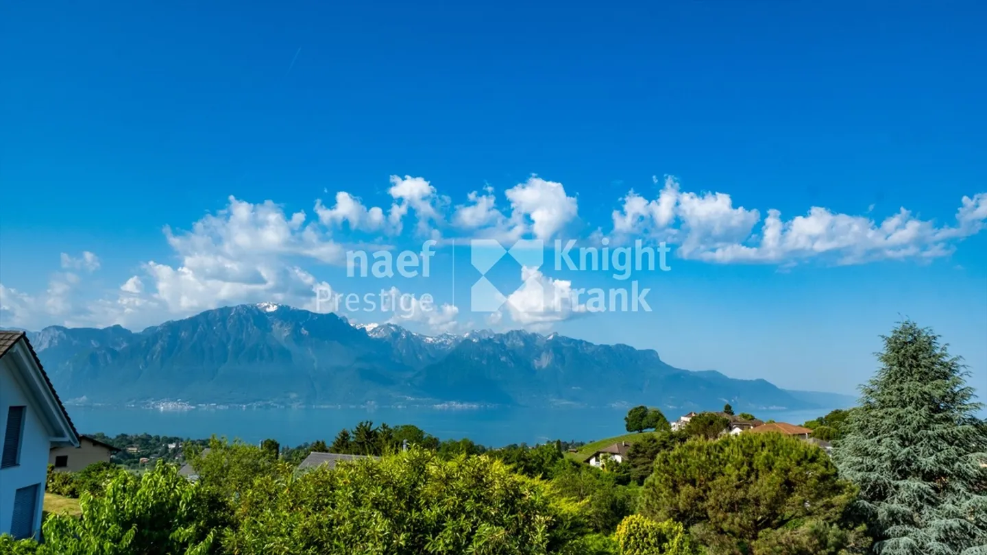 Wunderschöne 6,5-Zimmer-Einfamilienvilla mit außergewöhnlichem Blick auf den See und die Berge zu verkaufen in Blonay - Foto 1 von 12