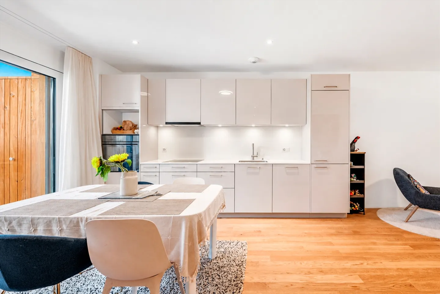 Appartement 3,5 pièces : L'élégance traversante au coeur d'Arbora - Photo 1 sur 11