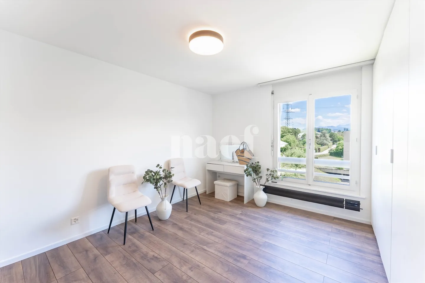 4.5-room penthouse apartment with balcony for sale in Marly - Photo 10 of 12