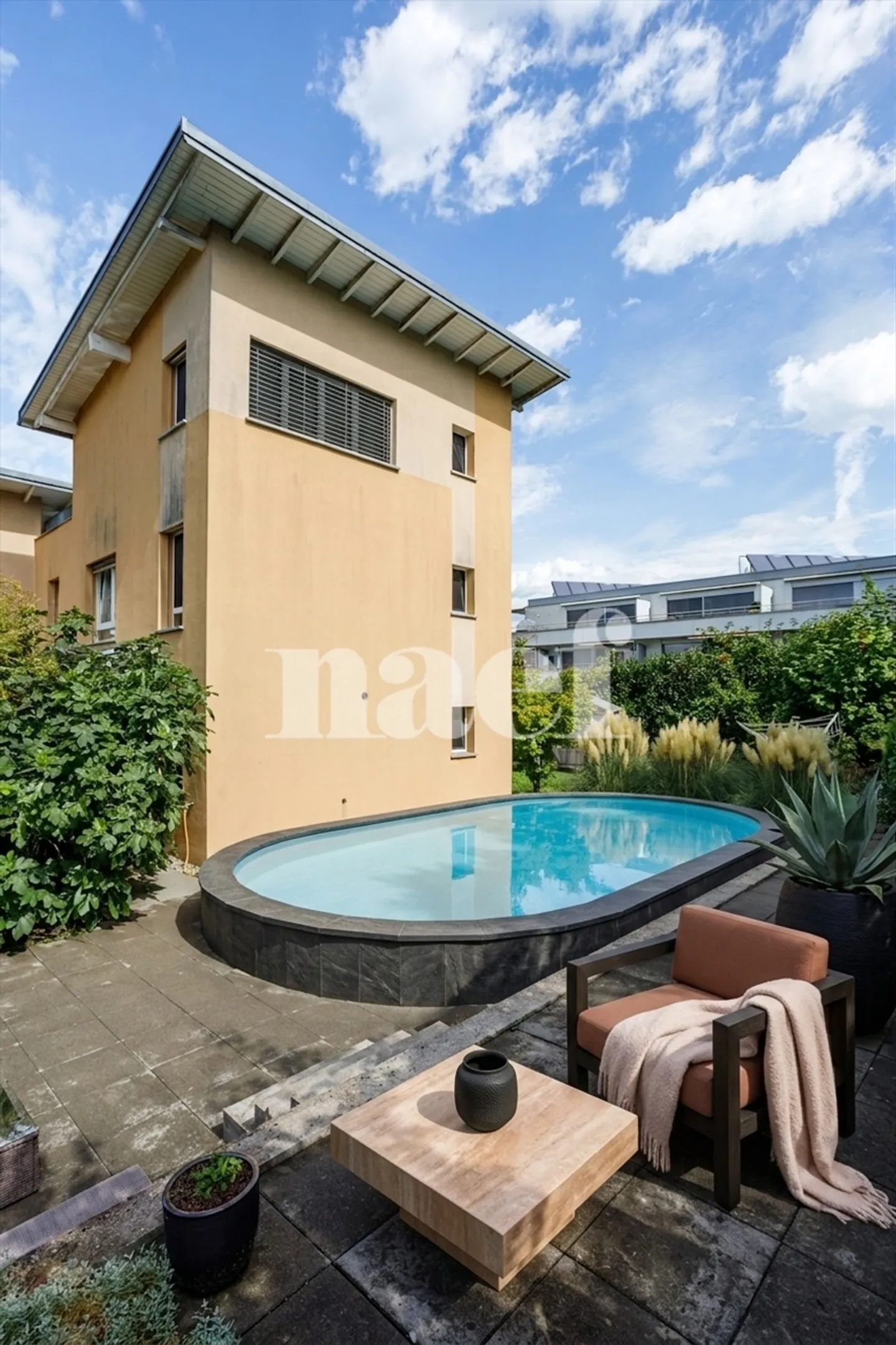 Maison de 6.5 pièces avec jardin et piscine à vendre à Avenches - Photo 2 of 9