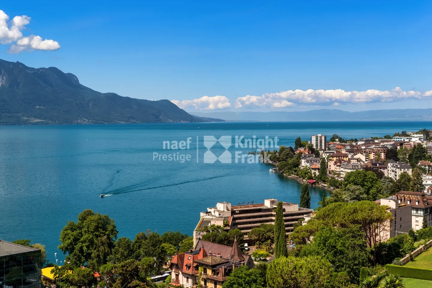Unique! Penthouse apartment of 8.5 rooms with exceptional view for sale in the heart of Montreux - Photo 2 of 13