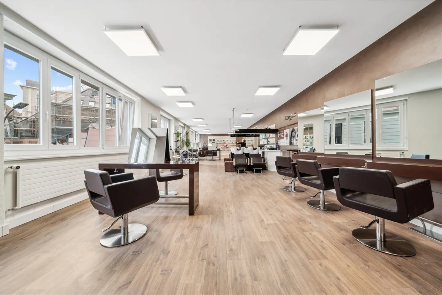 Espace Commercial au Centre - Photo 2 sur 7