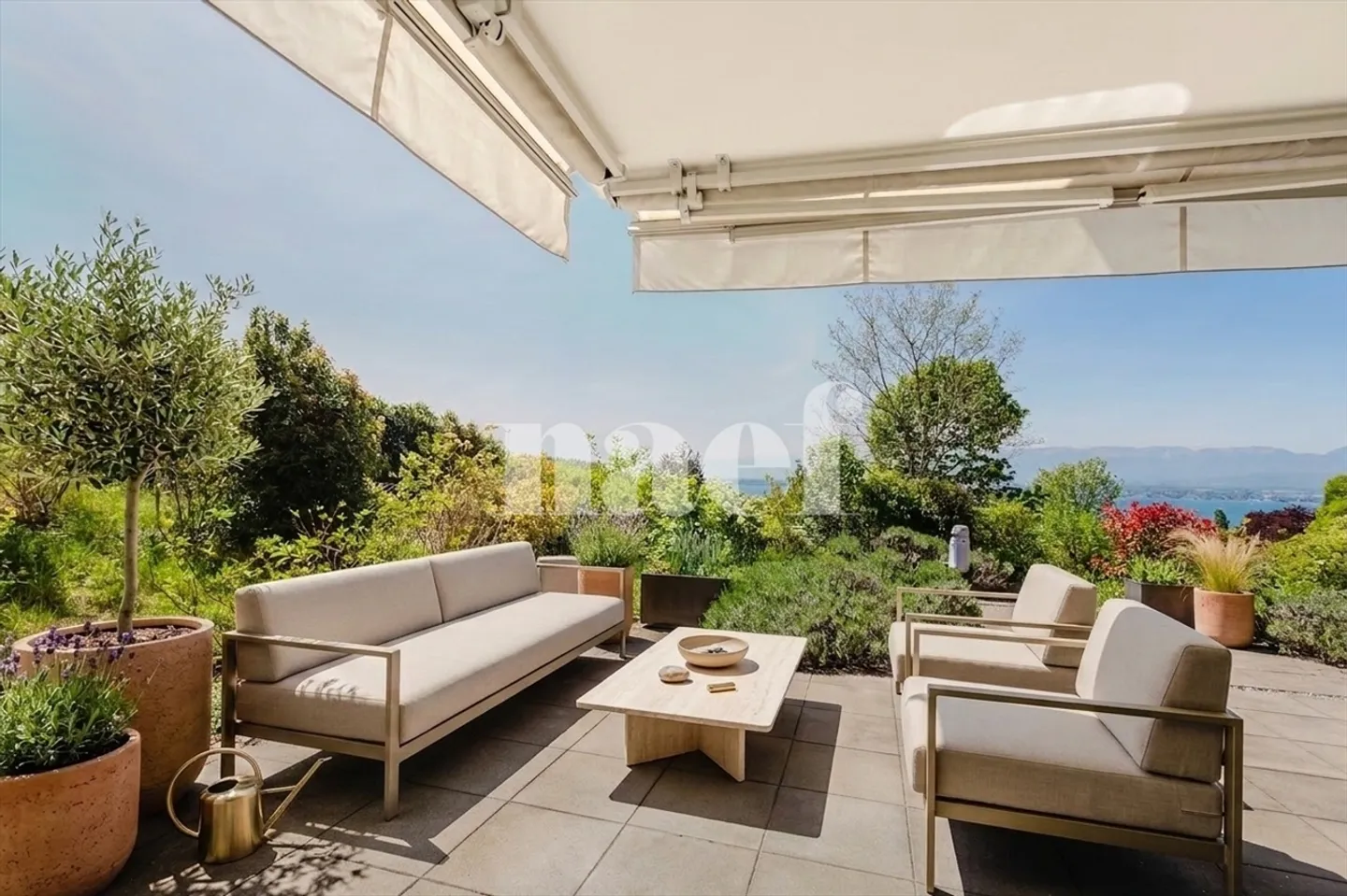 Bel appartement avec vue lac - Photo 1 sur 10