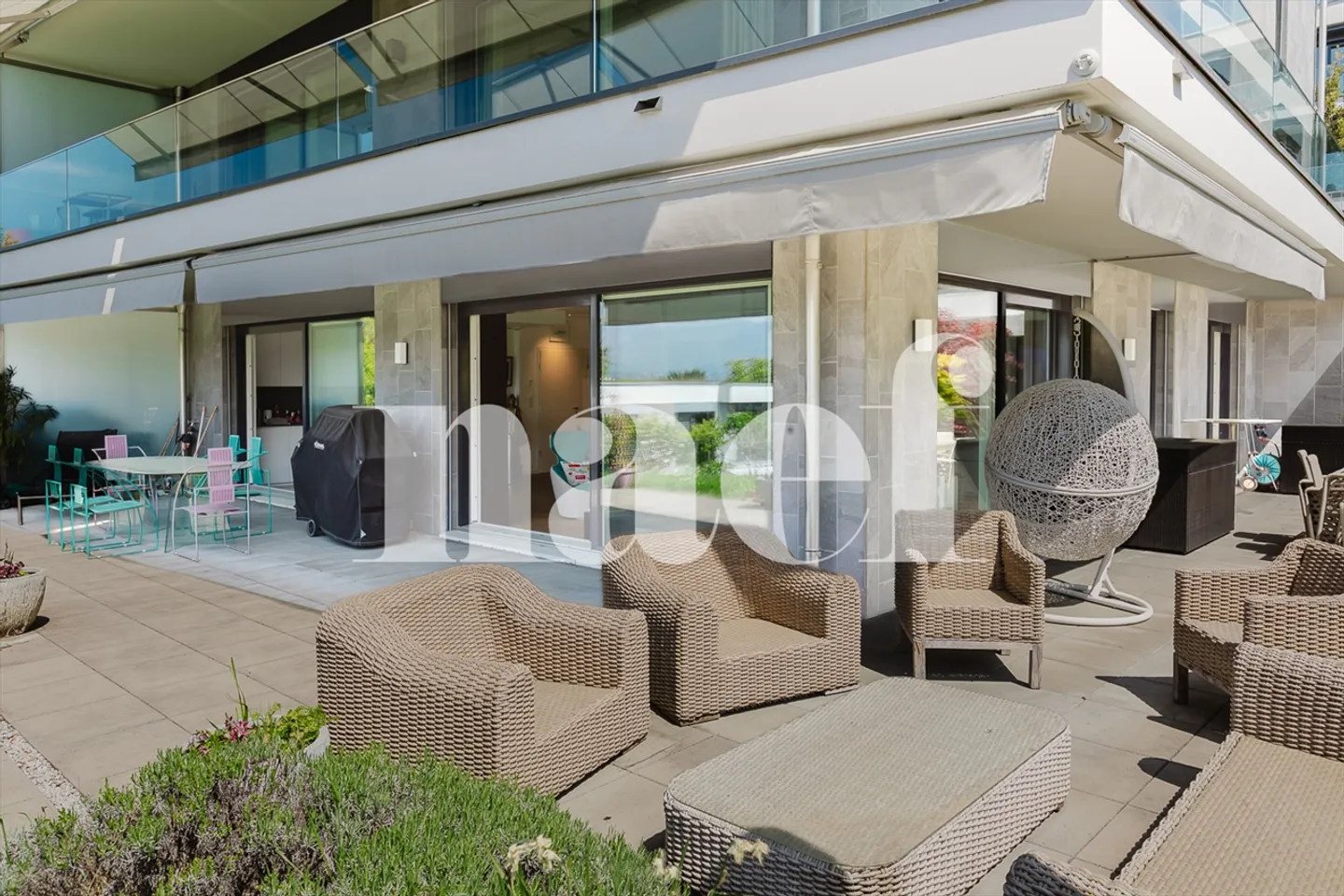 Modern garden-level apartment with stunning lake view. - Photo 9 of 10