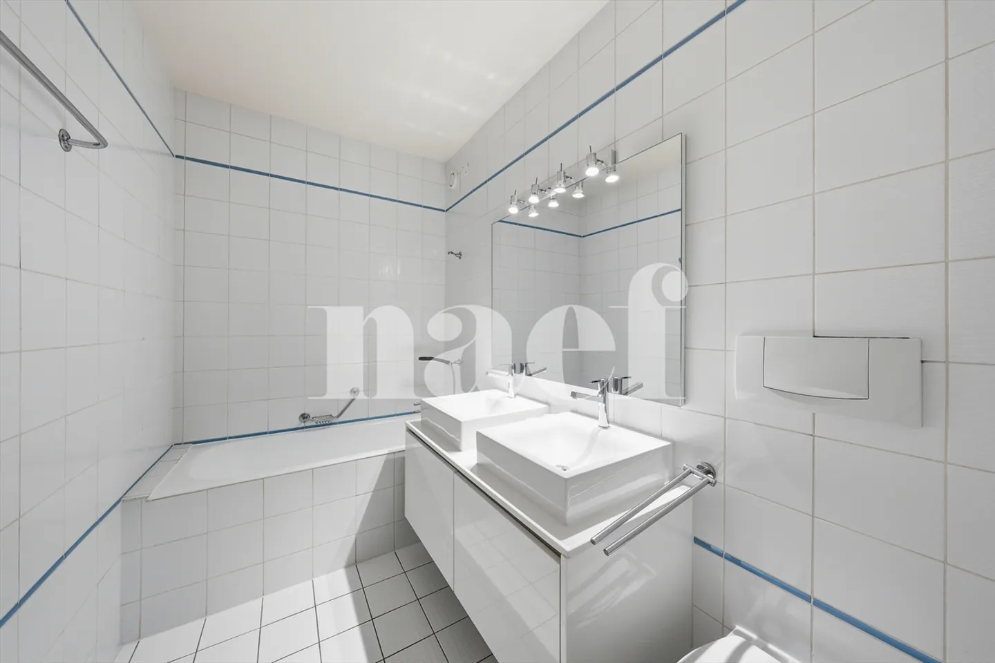 Spacious 4-room apartment in a privileged living environment in Champel - Photo 13 of 13