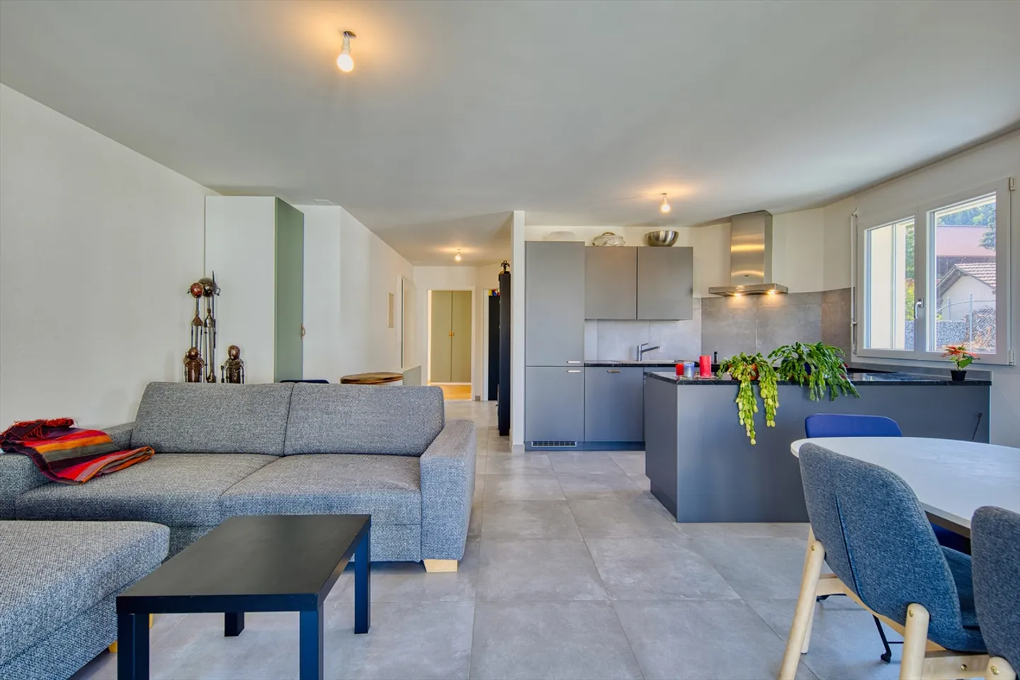 Beautiful 3.5-room apartment with lake view - Photo 7 of 9