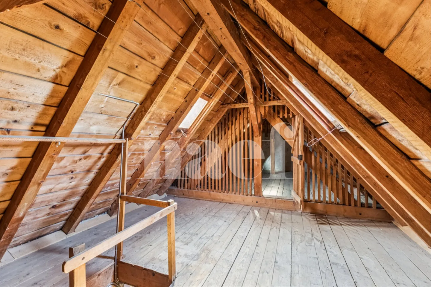Casa indipendente con 3 appartamenti - Foto 8 di 10