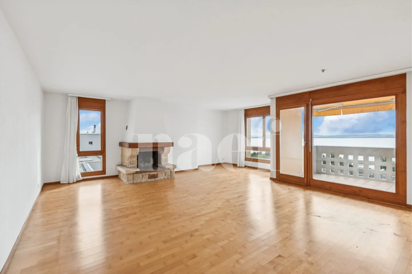 Appartement de 4.5 pièces avec vue sur le lac - Photo 4 sur 11