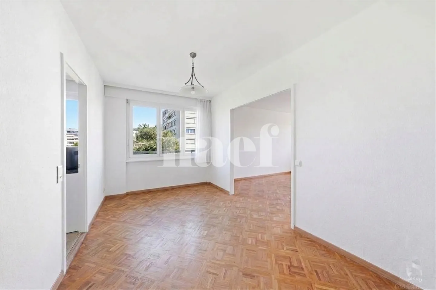 Spacieux appartement familial en étage élevé - Photo 12 sur 12