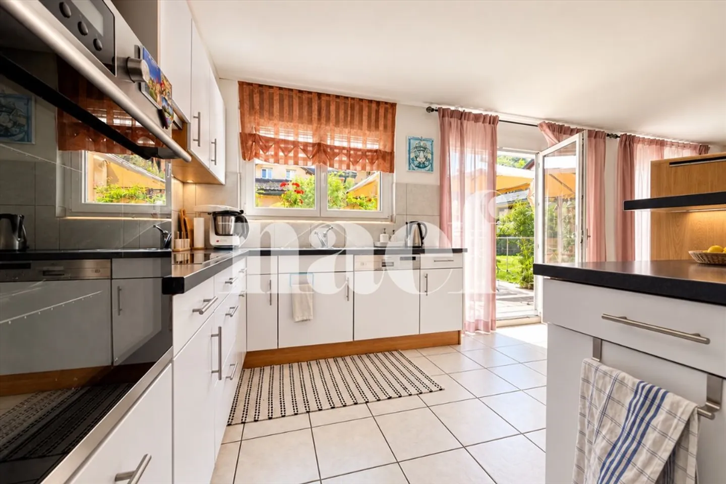 6.5-room semi-detached house in a quiet residential area for sale in Collombey-Muraz - Photo 8 of 13