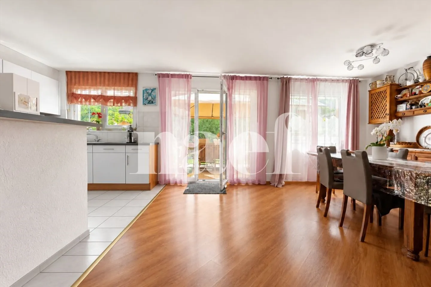 6.5-room semi-detached house in a quiet residential area for sale in Collombey-Muraz - Photo 7 of 13