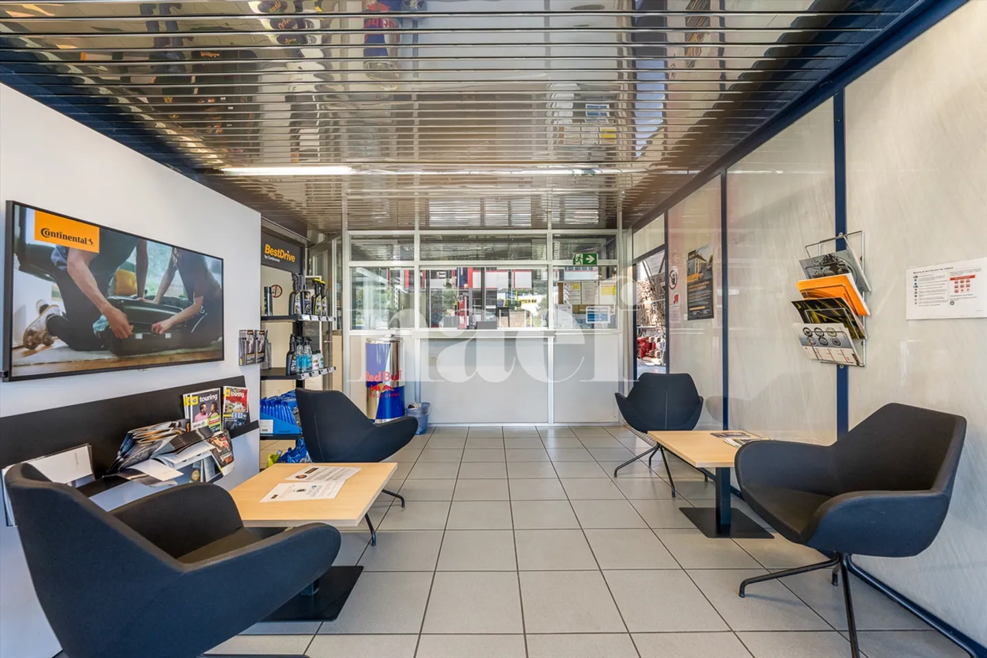 Garage mit Empfang, Werkstatt und Lagerräumen zu verkaufen in Givisiez - Foto 4 von 12