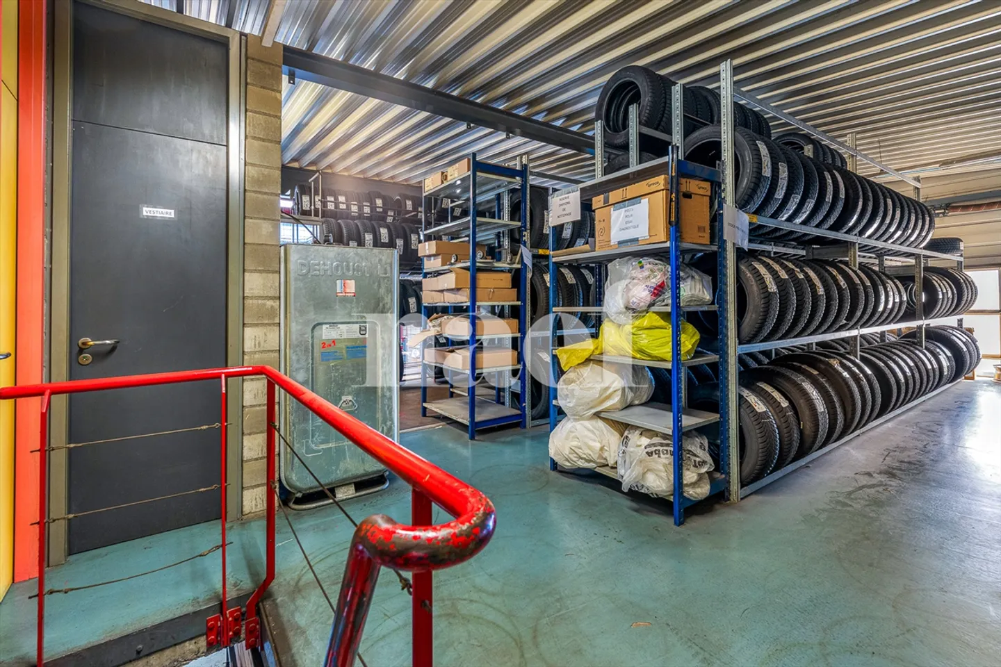 Garage mit Empfang, Werkstatt und Lagerräumen zu verkaufen in Givisiez - Foto 9 von 12