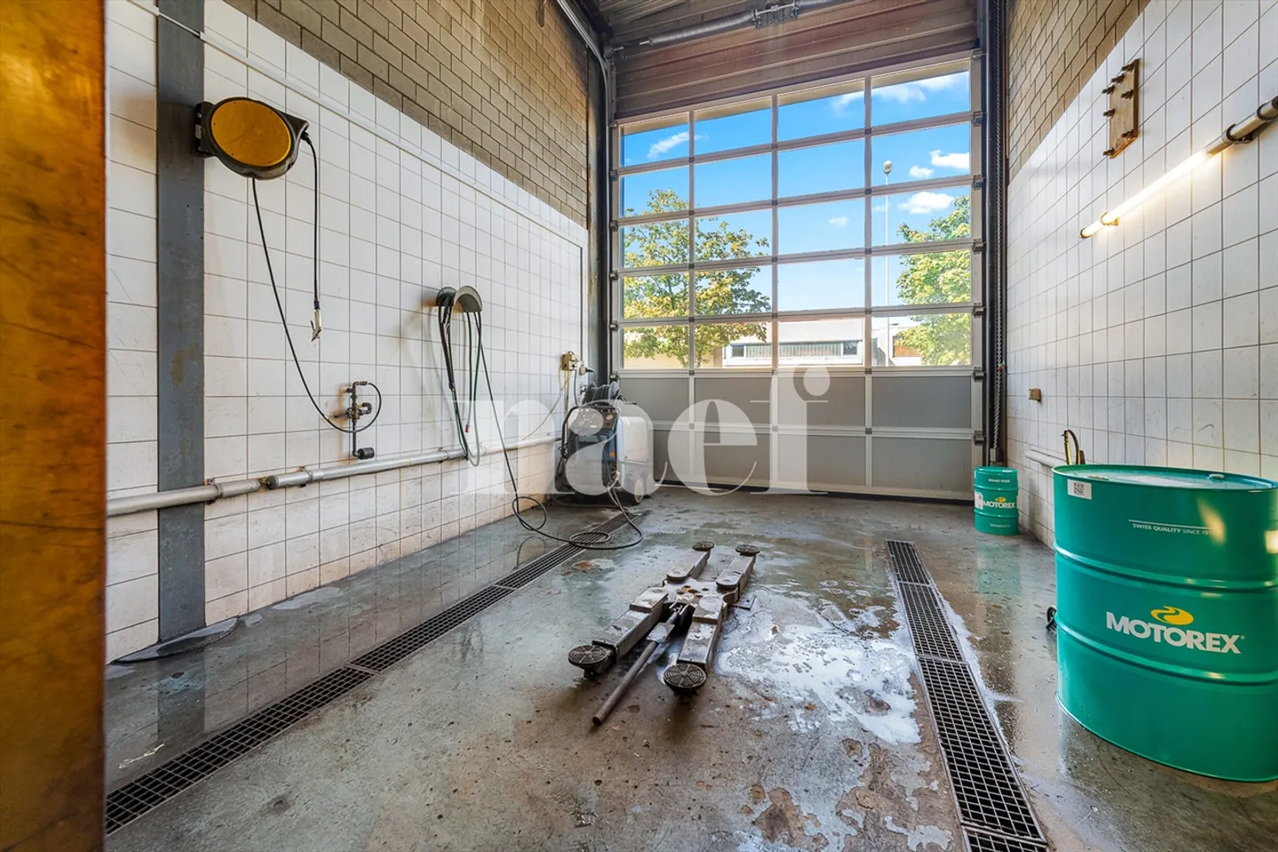 Garage mit Empfang, Werkstatt und Lagerräumen zu verkaufen in Givisiez - Foto 10 von 12
