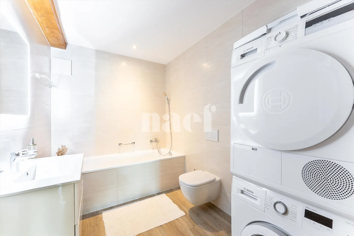 Spacieux appartement de 4.5 pièces en attique avec balcon à vendre à Prez-vers-Siviriez - Foto 6 von 12