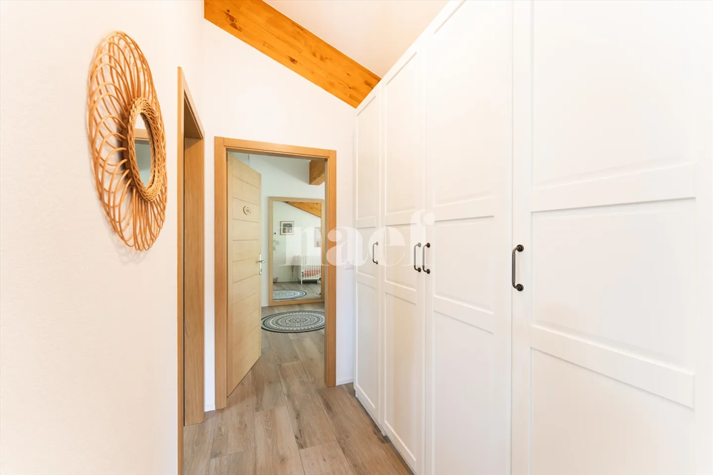 Spacieux appartement de 4.5 pièces en attique avec balcon à vendre à Prez-vers-Siviriez - Foto 9 von 12