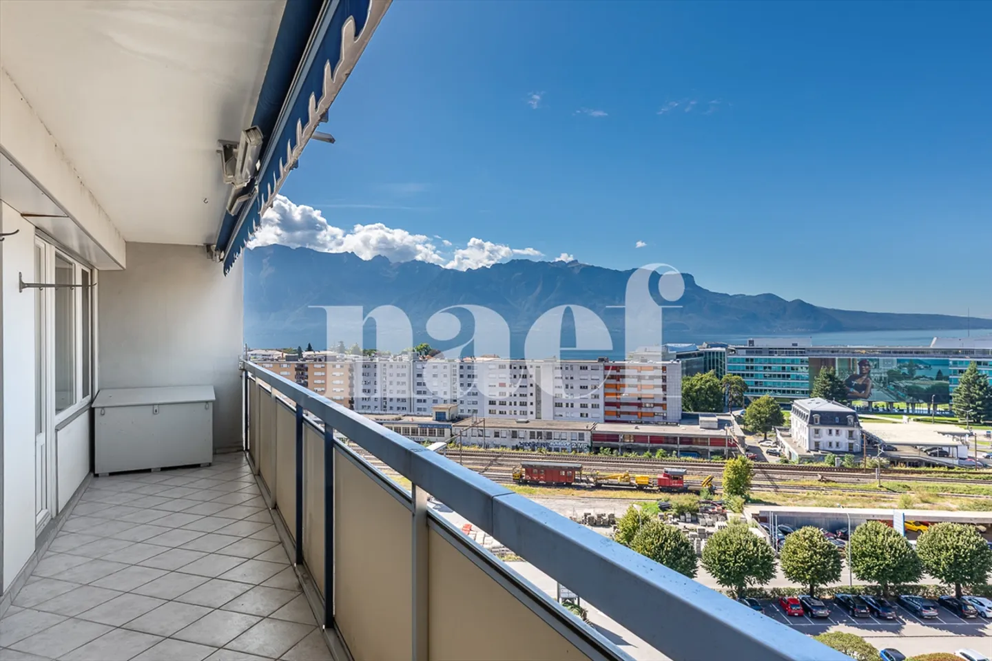 4,5-Zimmer-Wohnung mit Seeblick und zwei großen Balkonen in Corsier-sur-Vevey zu verkaufen - Foto 2 von 13