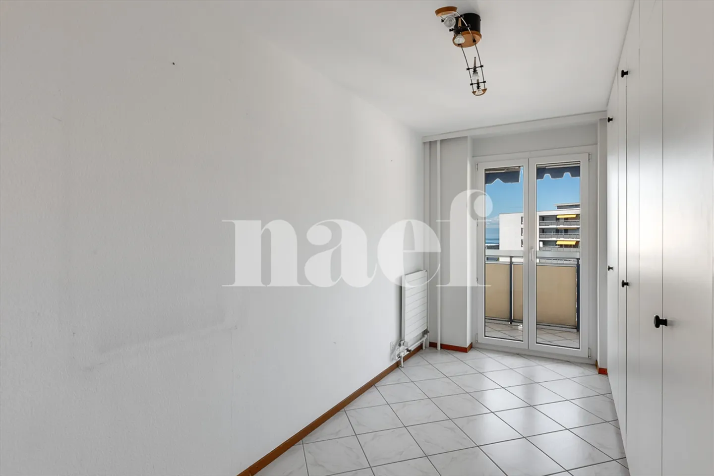 4,5-Zimmer-Wohnung mit Seeblick und zwei großen Balkonen in Corsier-sur-Vevey zu verkaufen - Foto 11 von 13