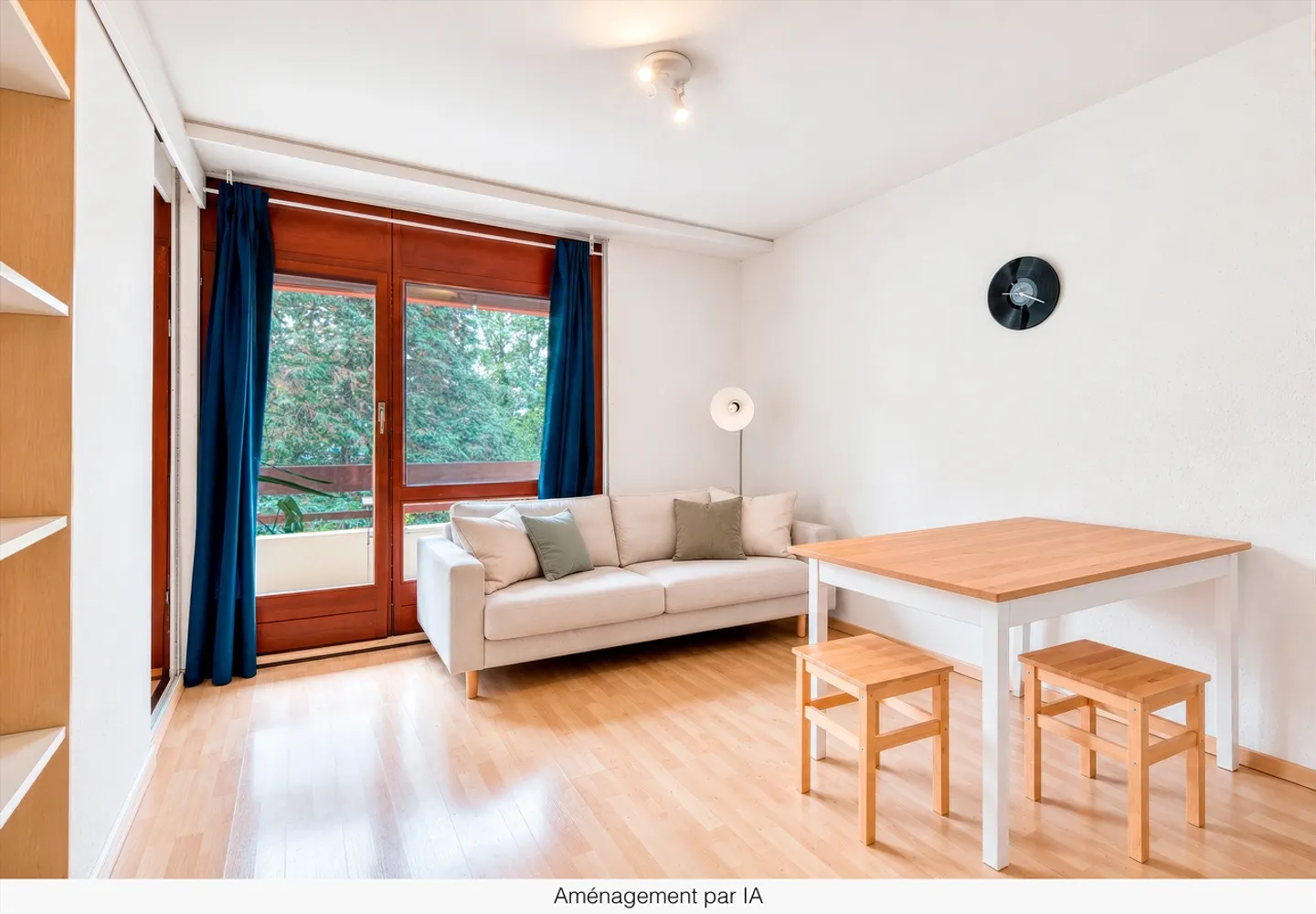 Appartement Charmant avec Balcon - Photo 2 sur 7