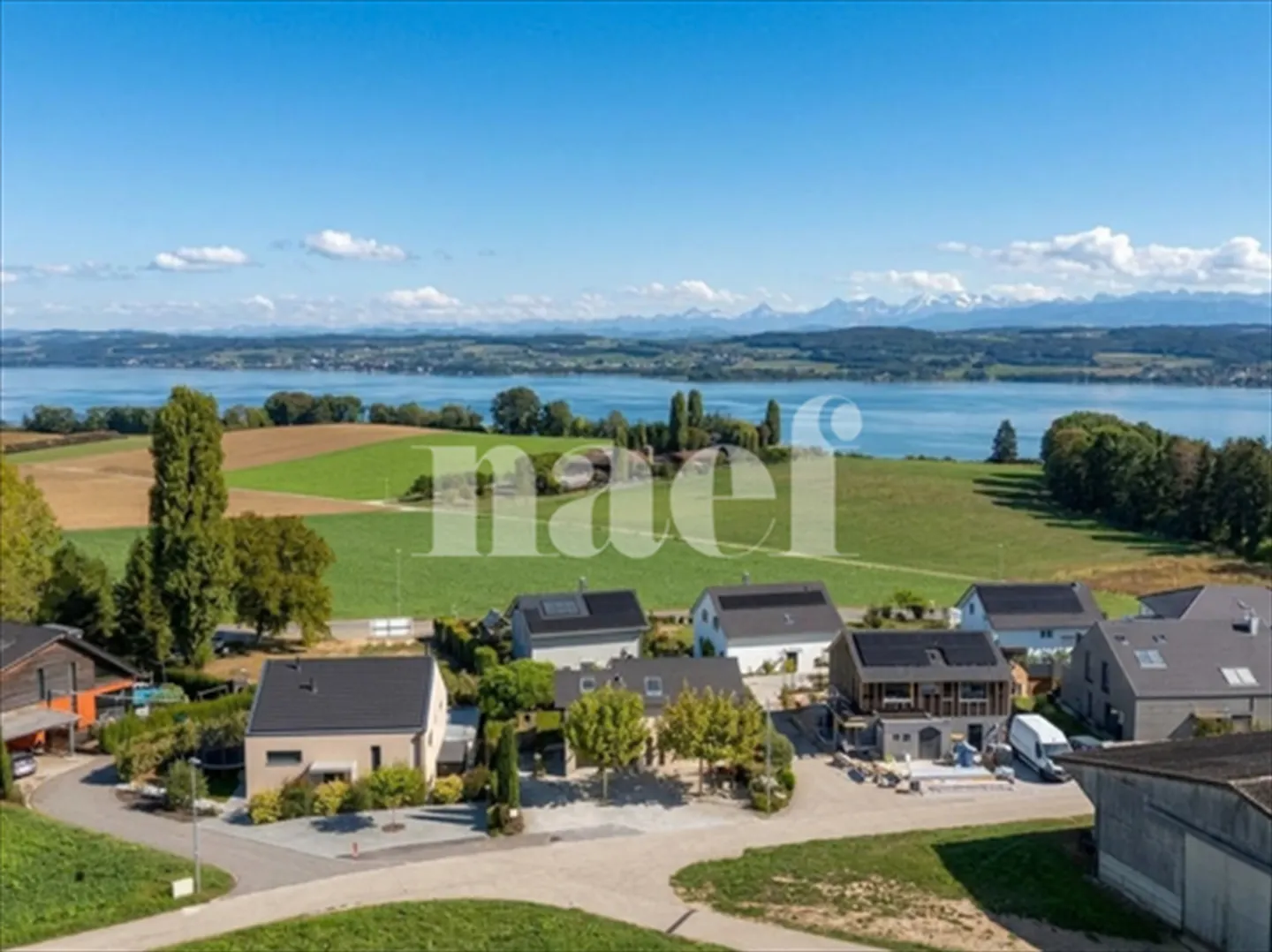 6,5-Zimmer-Einfamilienhaus mit Pool in Vallamand zu verkaufen - Foto 2 von 12