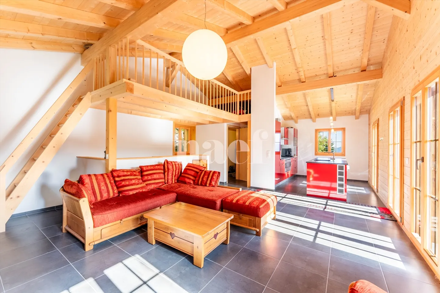Well-maintained chalet in an exceptional setting for sale in Moléson-sur-Gruyères - Photo 5 of 12