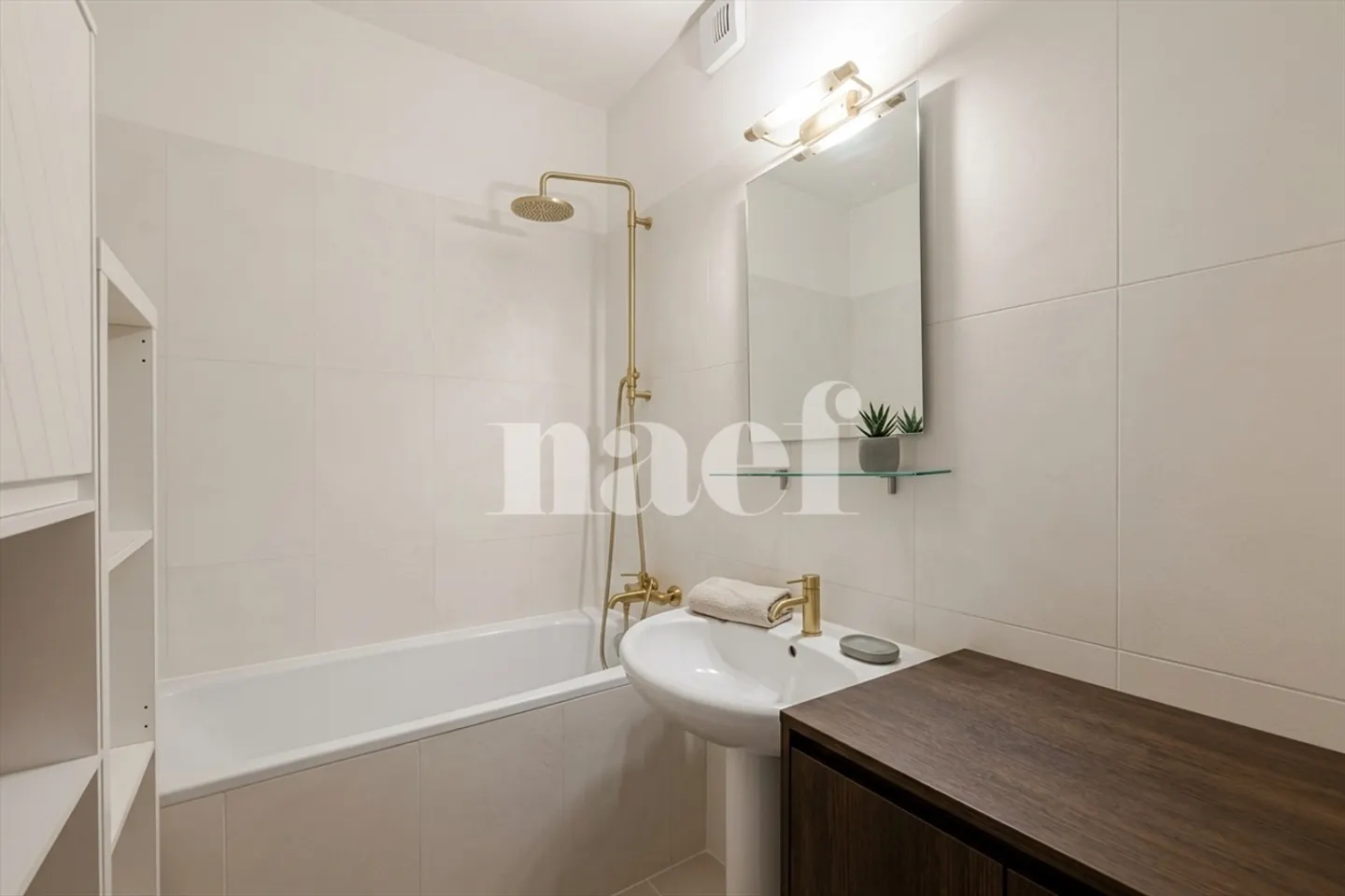 Appartement Charmant avec Balcon - Photo 10 sur 12