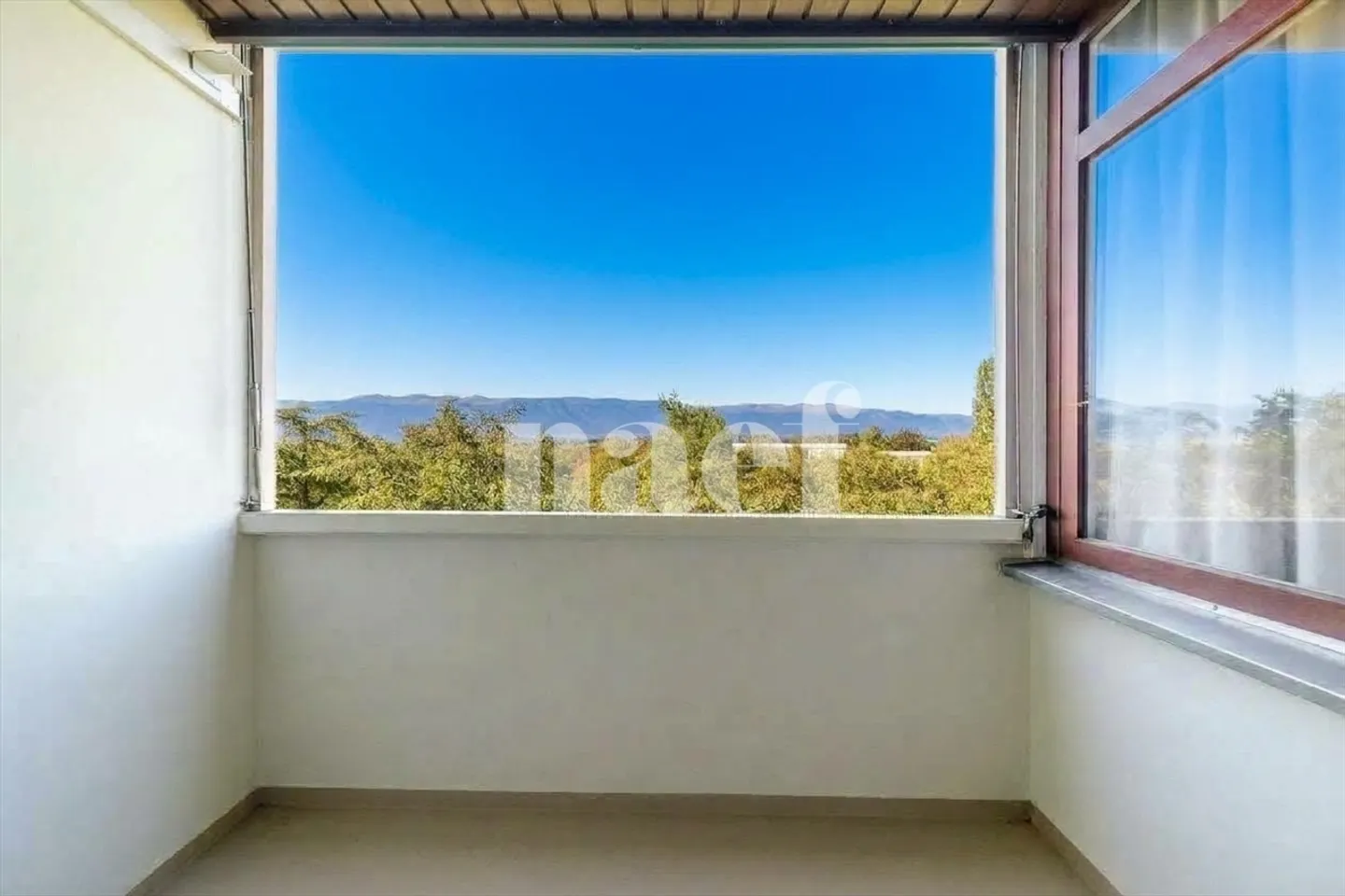 Appartement Charmant avec Balcon - Photo 5 sur 12
