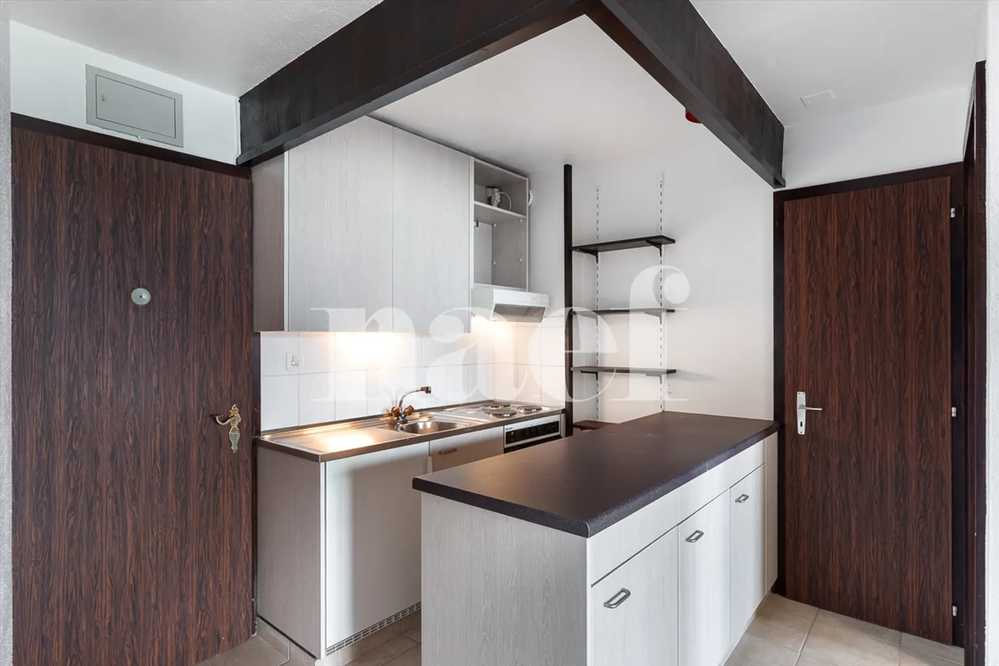 Appartement Charmant avec Vue Panoramique - Photo 8 sur 11