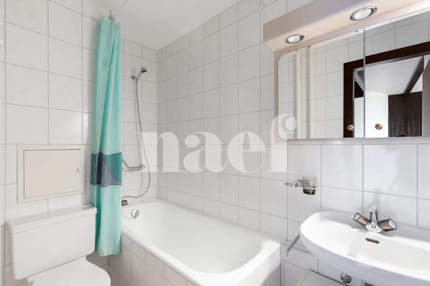 Appartement Charmant avec Vue Panoramique - Photo 11 sur 11