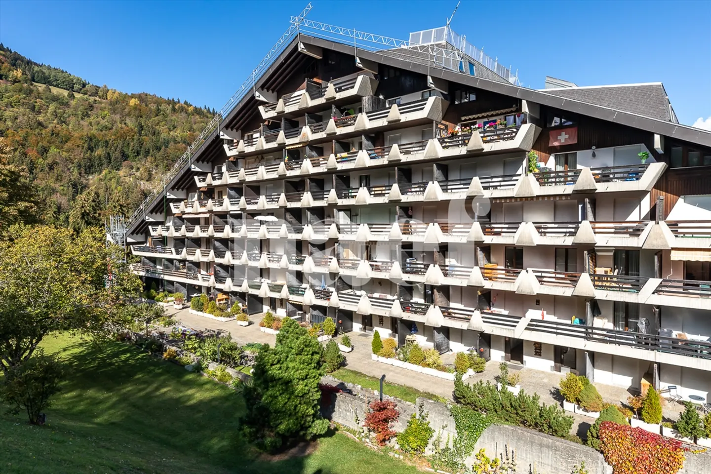 Appartement Charmant avec Vue Panoramique - Photo 5 sur 11