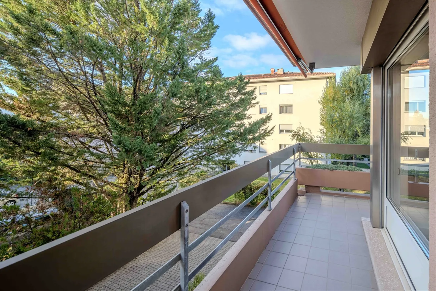 Geräumige 4,5-Zimmer-Wohnung, ideal gelegen in Renens - Foto 7 von 7