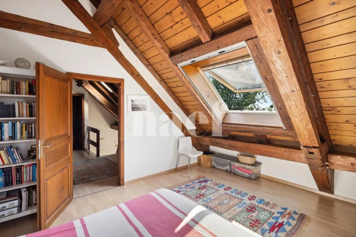 Superb 4.5 room duplex attic of 105 m² - Photo 8 of 12