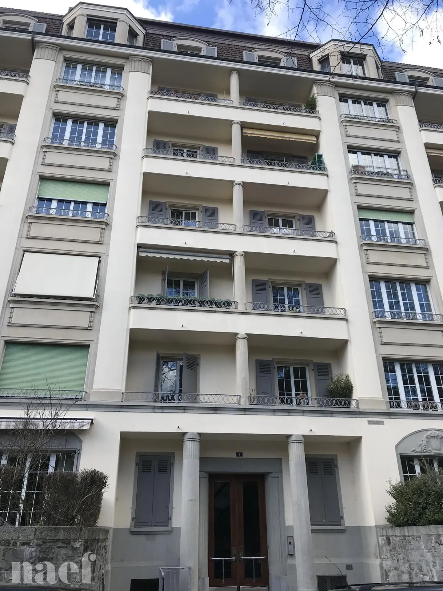 Magnificent penthouse apartment - Photo 1 of 8