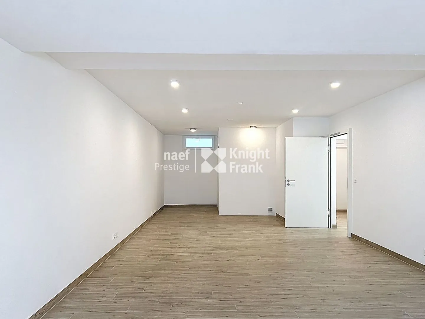 Bel appartement de standing avec jardin, terrasse et piscine privative - Photo 10 sur 11