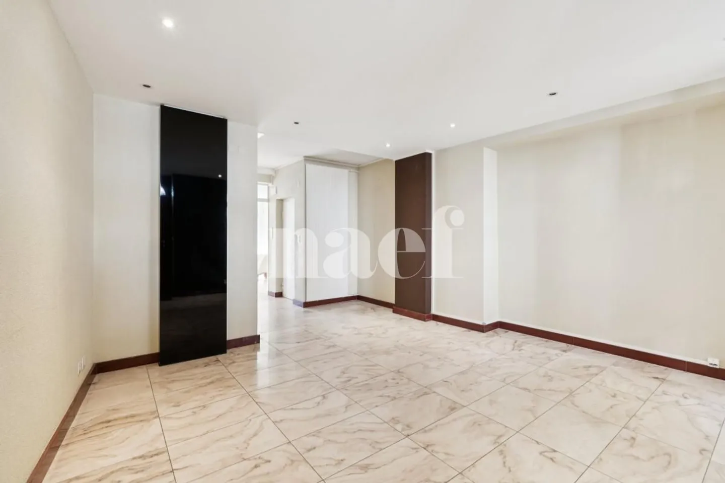 In affitto - Spazio commerciale eccezionale nel cuore di Neuchâtel - Foto 4 di 12