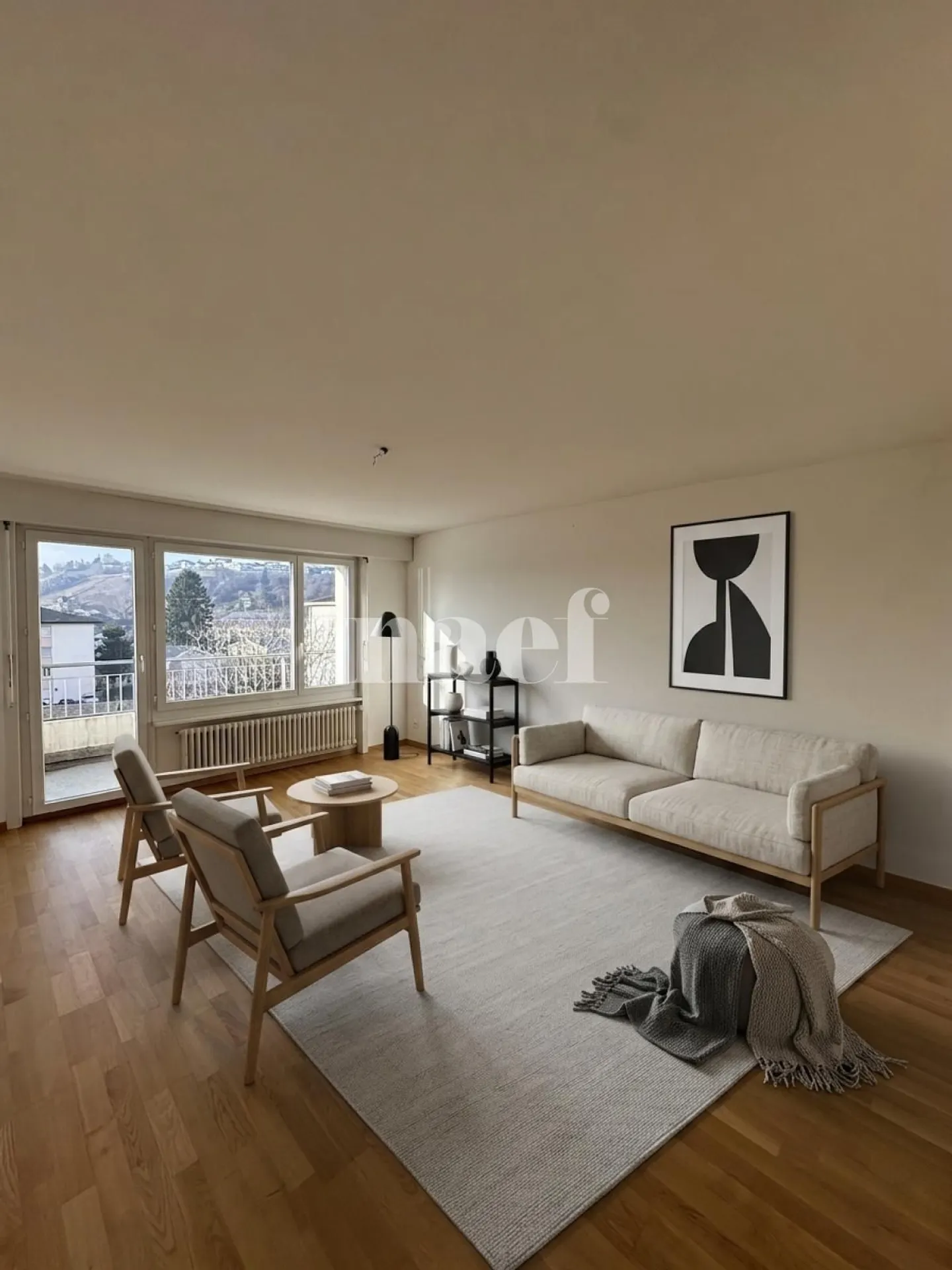 Appartement spacieux avec balcon - Photo 1 sur 7