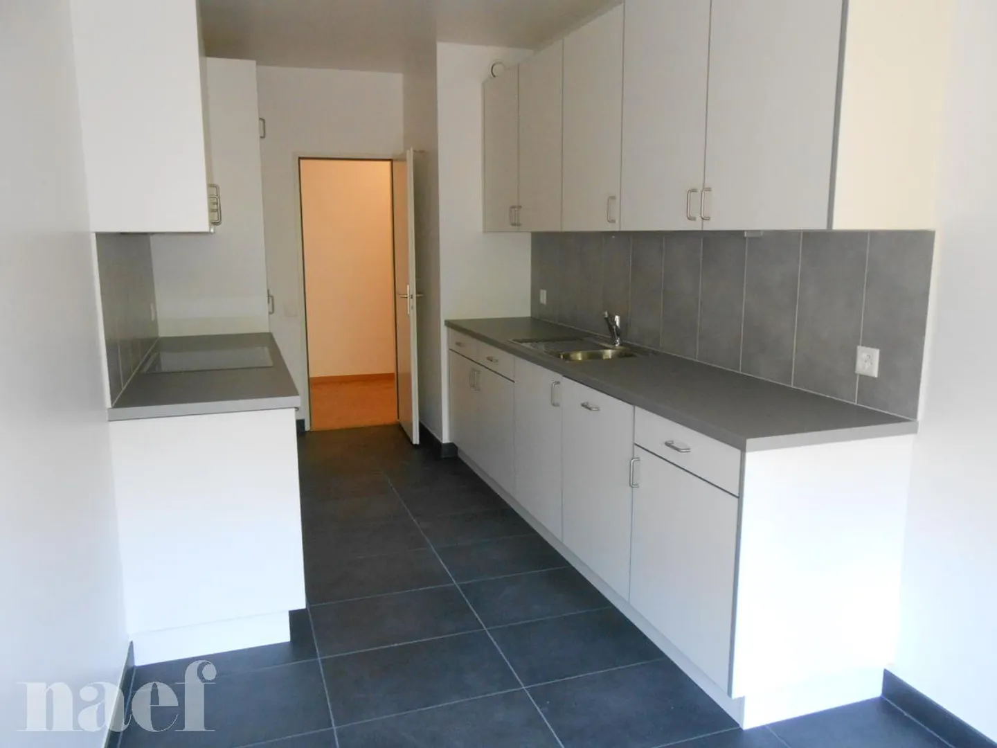 Grand Appartement avec Loggia - Photo 2 sur 7
