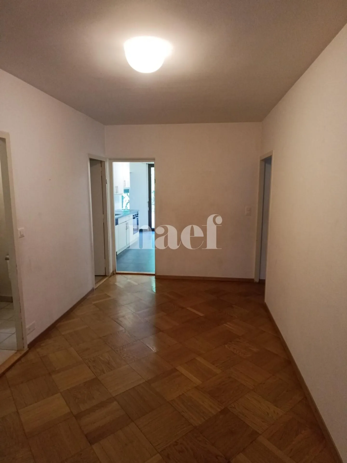 Ampio appartamento 6 locali - Foto 3 di 12