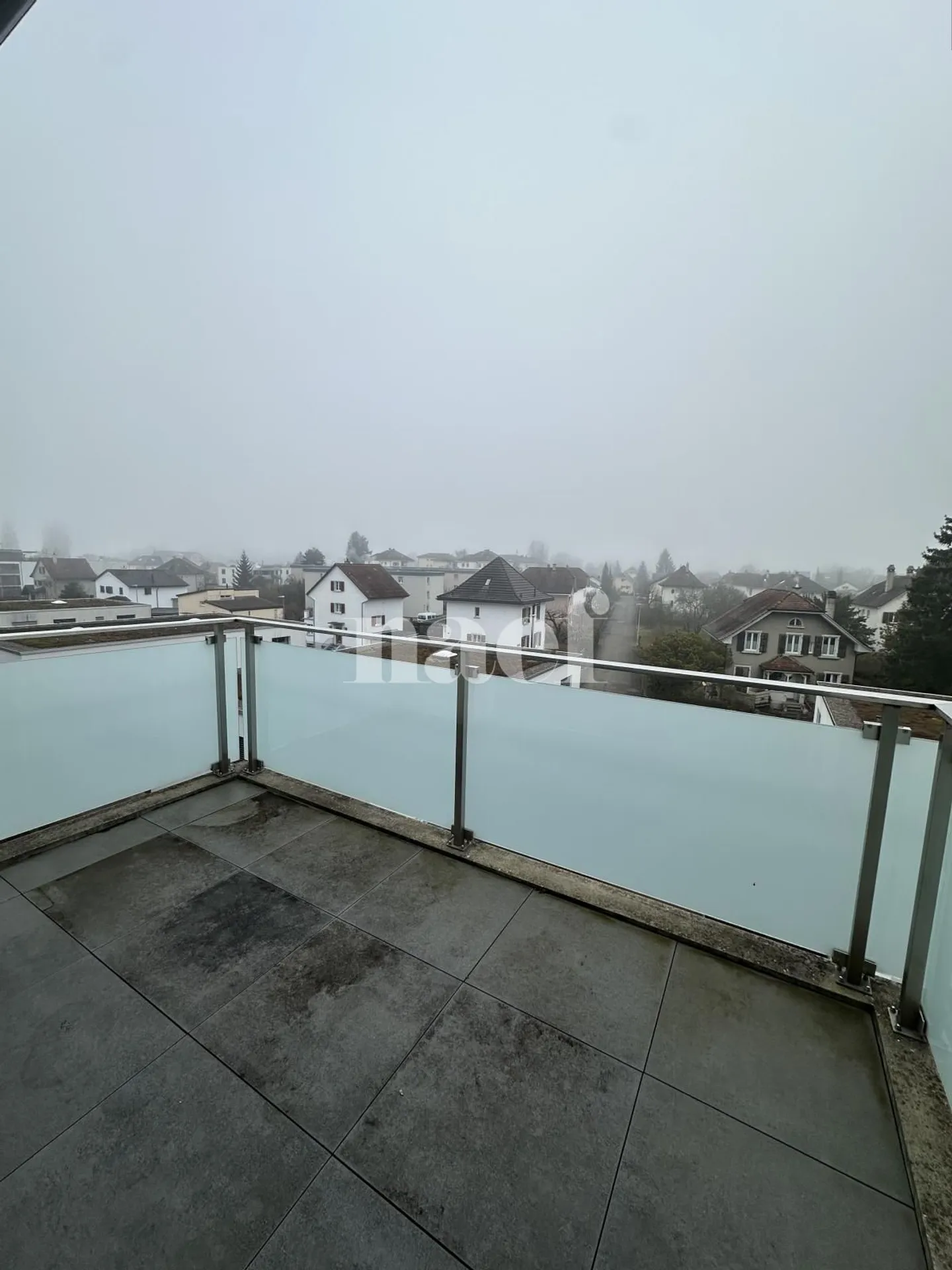 Appartement 4.5 pièces avec balcon - Foto 3 di 8