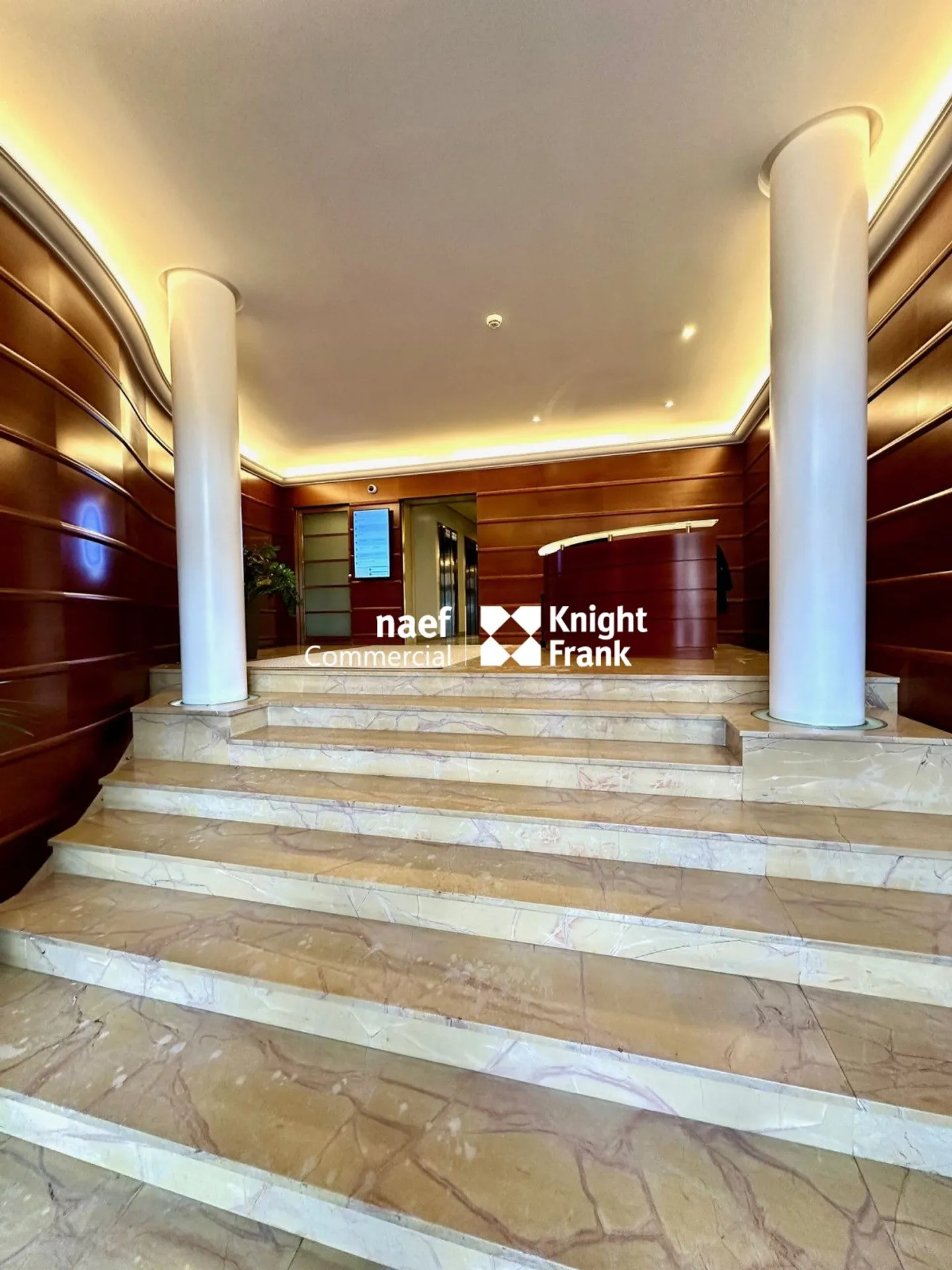 Bureaux d'exception d'env 273m2 en attique avec terrasse - Photo 9 sur 9