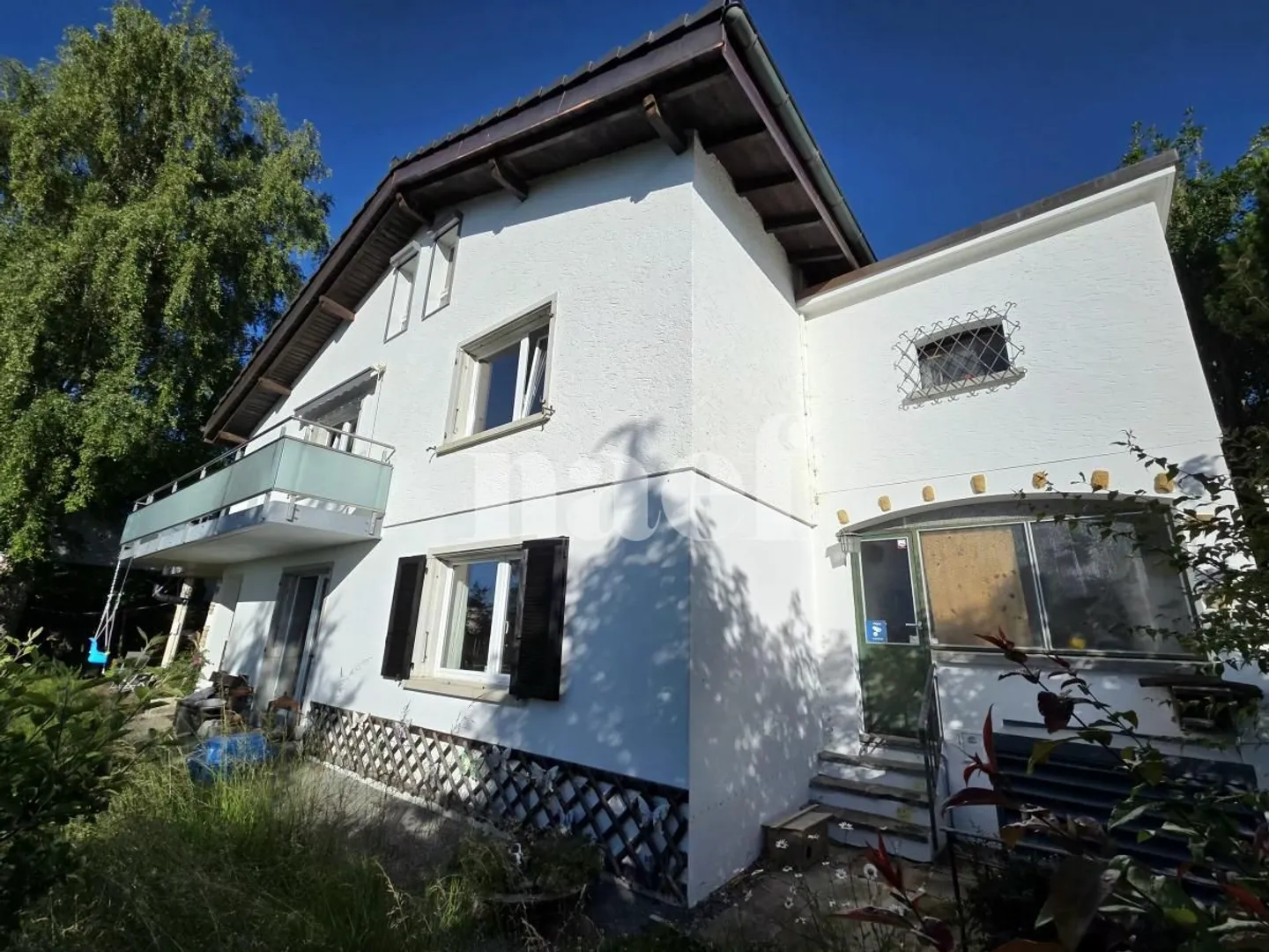 Charmantes 3,5-Zimmer-Haus mit Terrasse, Garten und atemberaubendem Blick - Les Geneveys-sur-Coffrane (Val-de-Ruz) - Foto 1 von 12