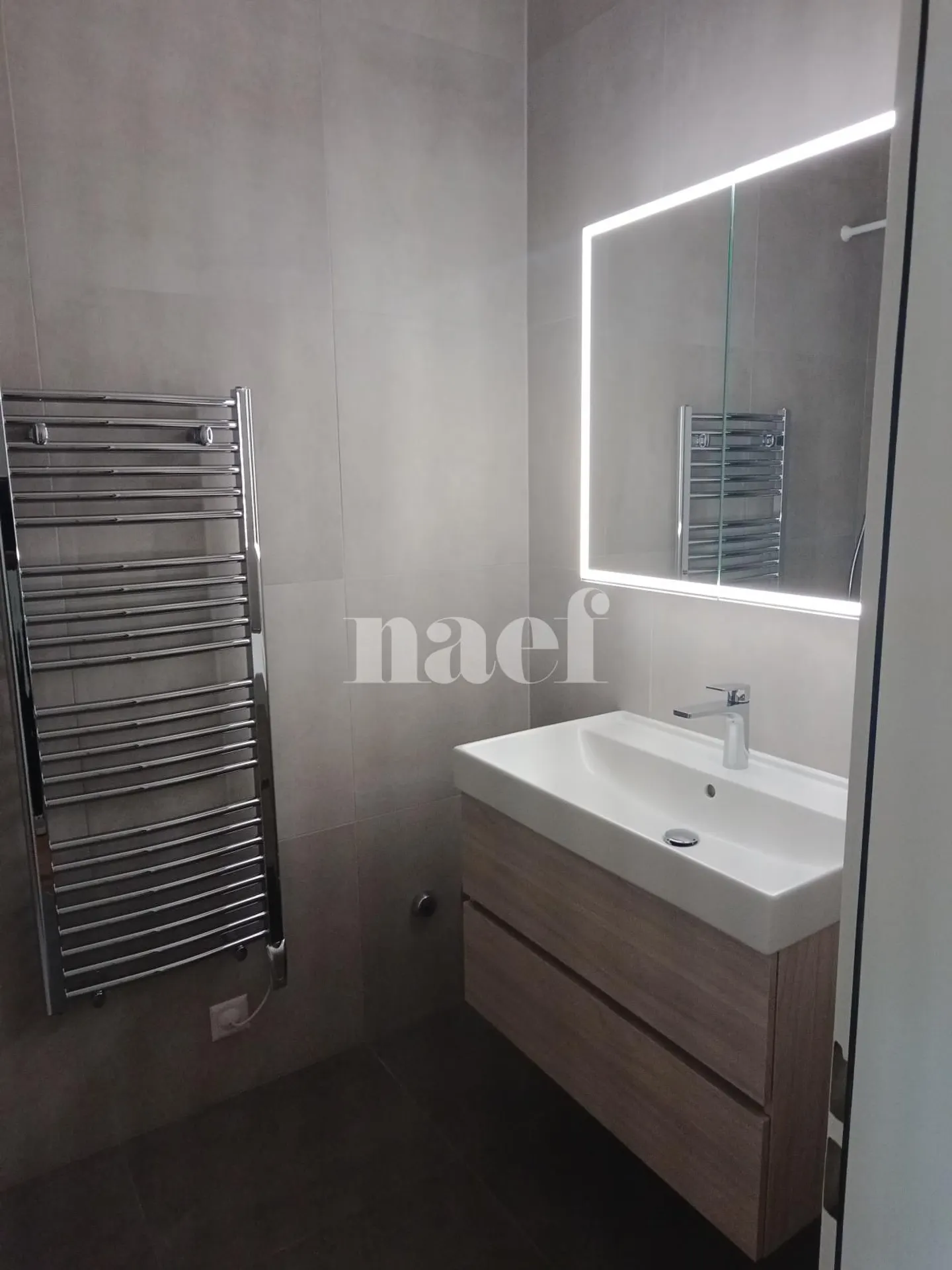Renovierte Wohnung mit Aussicht - Foto 8 von 9