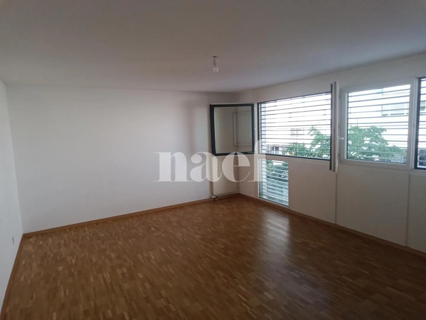 Ampio appartamento di 7 stanze - Foto 8 di 10