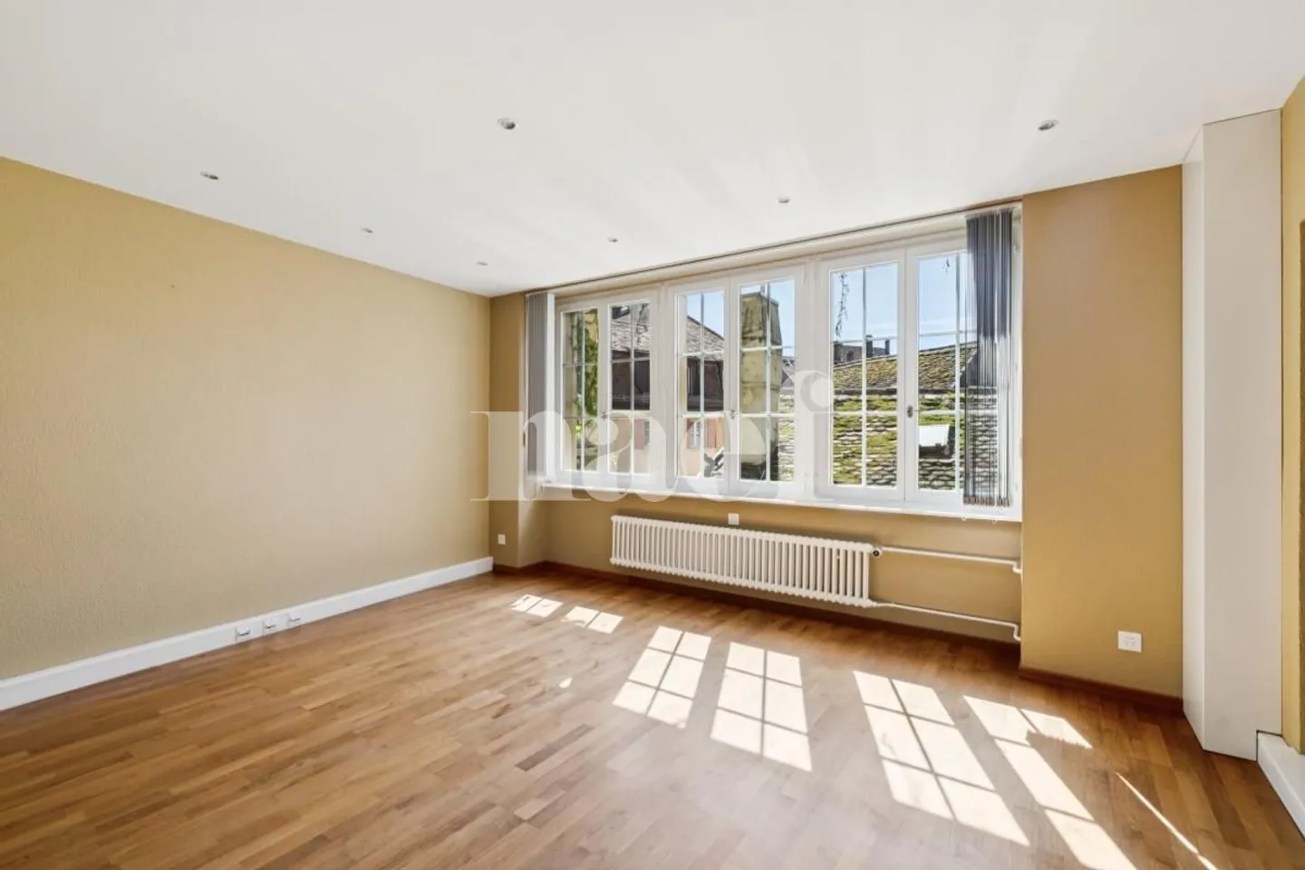 In affitto - Spazio commerciale eccezionale nel cuore di Neuchâtel - Foto 9 di 12