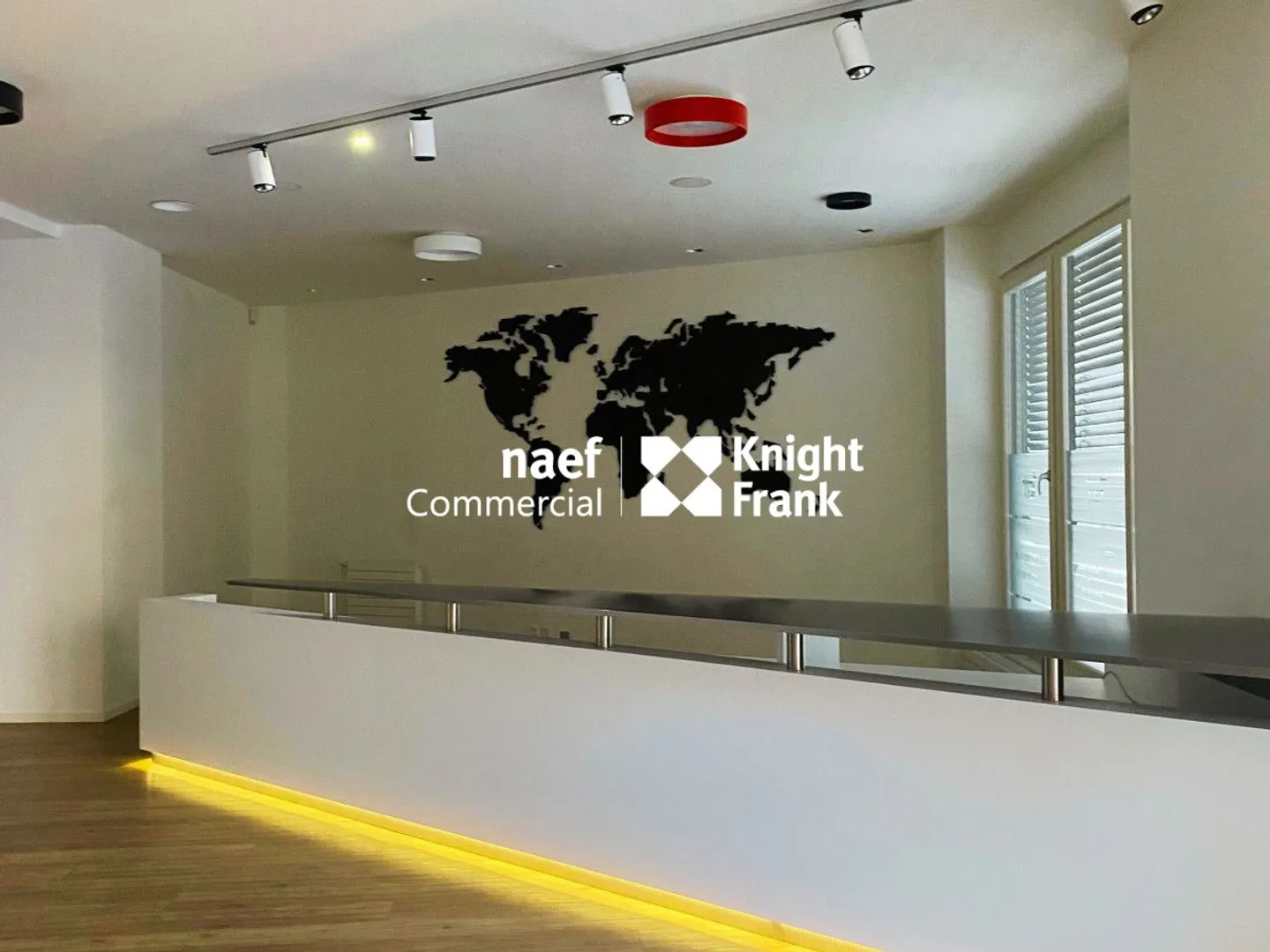 Hypercentre - Surface de 1'351 m² sur deux niveaux - Photo 2 sur 7