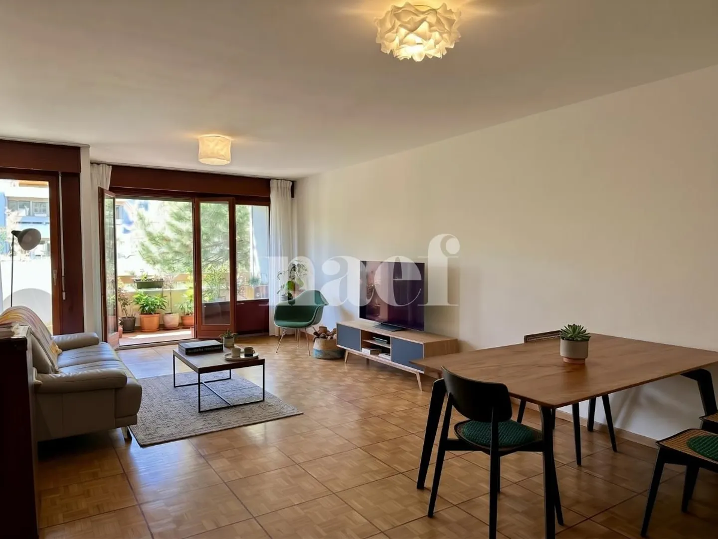 4-room apartment with indoor parking in Champel - Photo 1 of 13