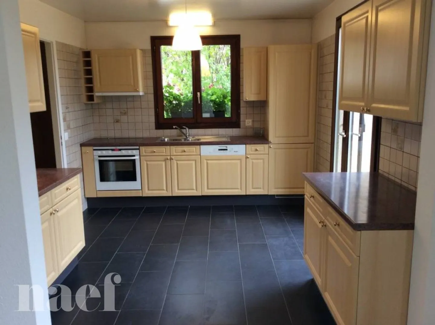 Einzel- und Familienvilla - Foto 4 von 11