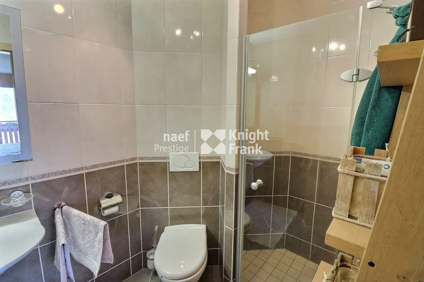 Joli appartement vers le lac de la Moubra. - Foto 9 di 13