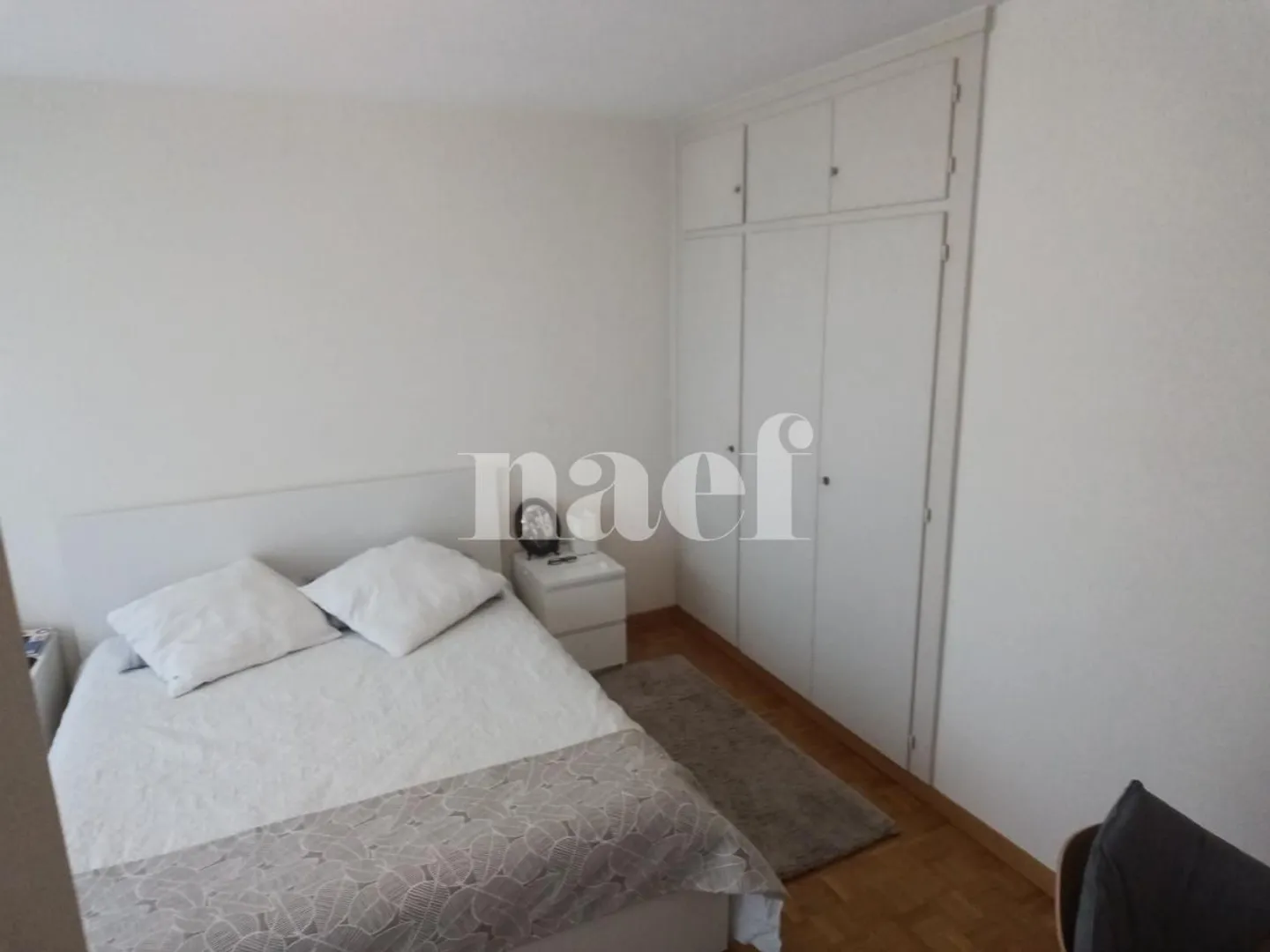 Appartement Charmant Près du Parc - Photo 5 sur 8
