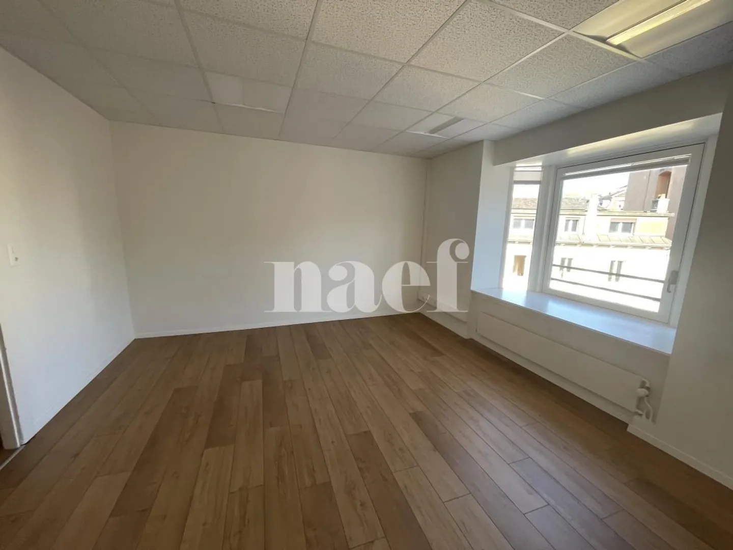 Office Space in Central Nyon - Photo 5 of 6